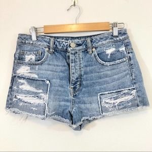 AEO Distressed Patchwork Button Fly Rigid Denim Light Wash Cutoffs 8